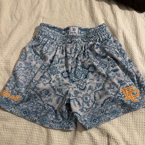 Inaka shorts
